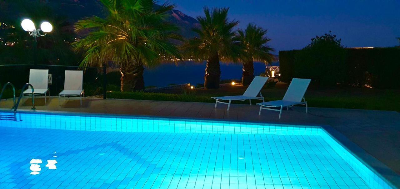 Seaside Villa Kefaloniaprivatevillas Argostoli  Buitenkant foto